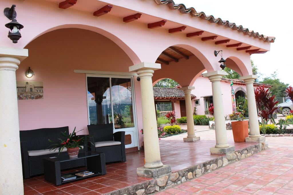 Hacienda El Pinar Del Viento Bed and Breakfast Villa de Leyva Eksteriør billede
